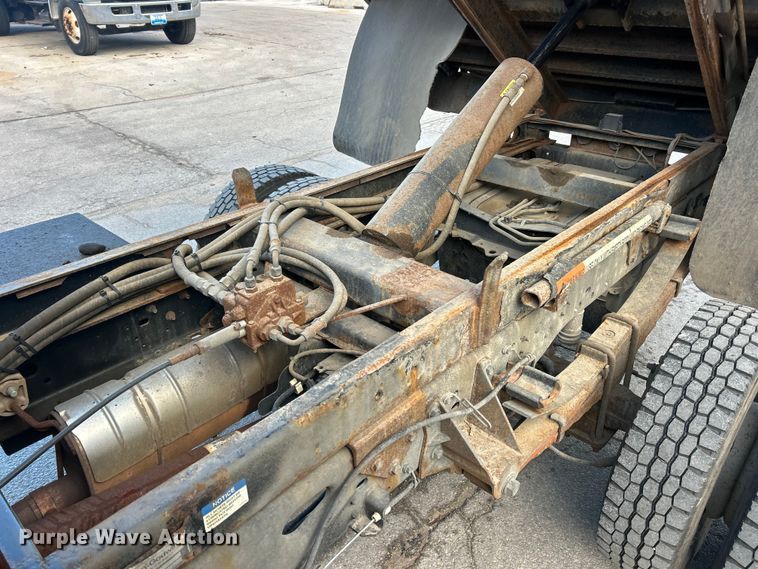 image for item FC5222 2012 Ford F450 XL Super Duty dump truck