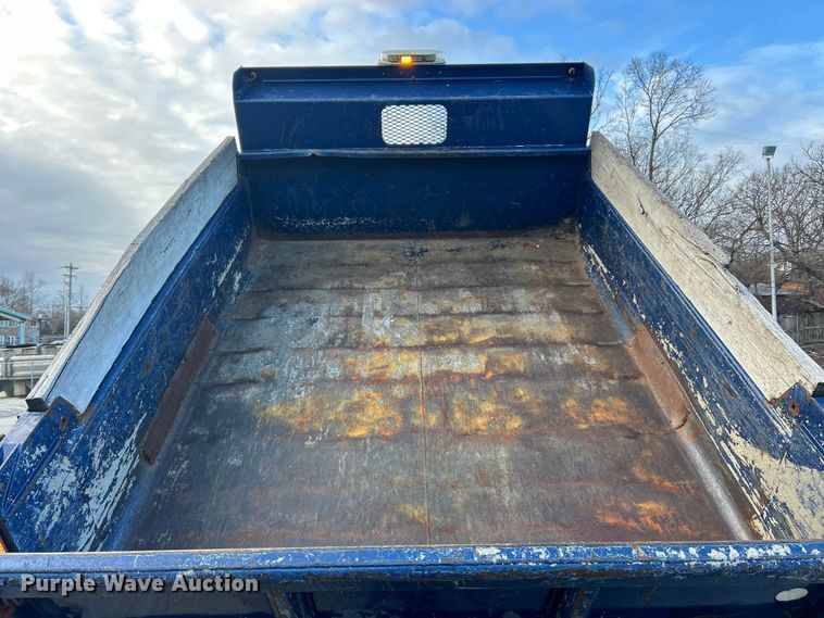 image for item FC5222 2012 Ford F450 XL Super Duty dump truck