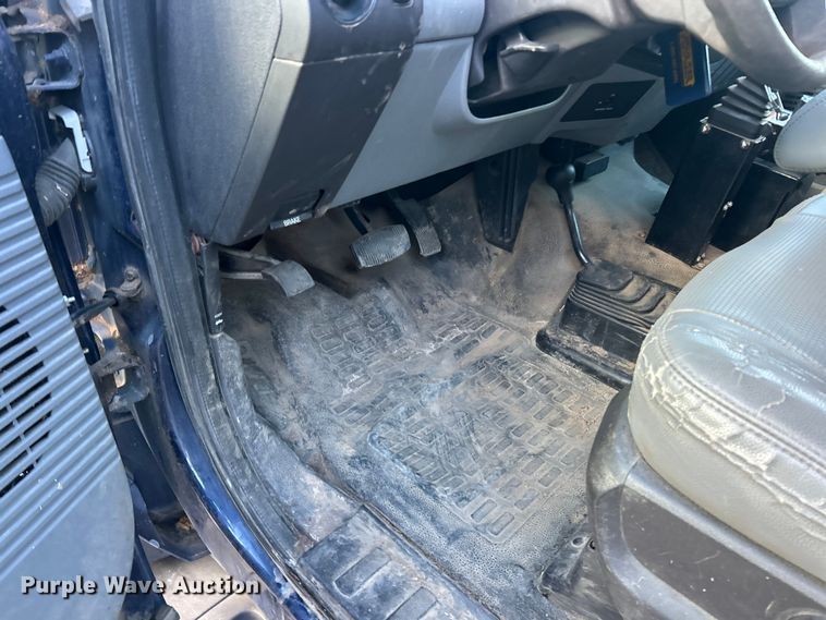 image for item FC5222 2012 Ford F450 XL Super Duty dump truck