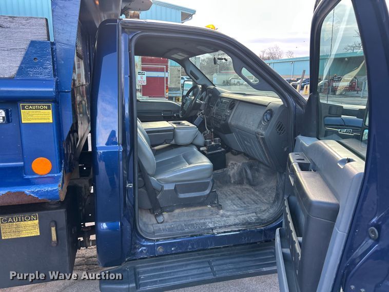 image for item FC5222 2012 Ford F450 XL Super Duty dump truck