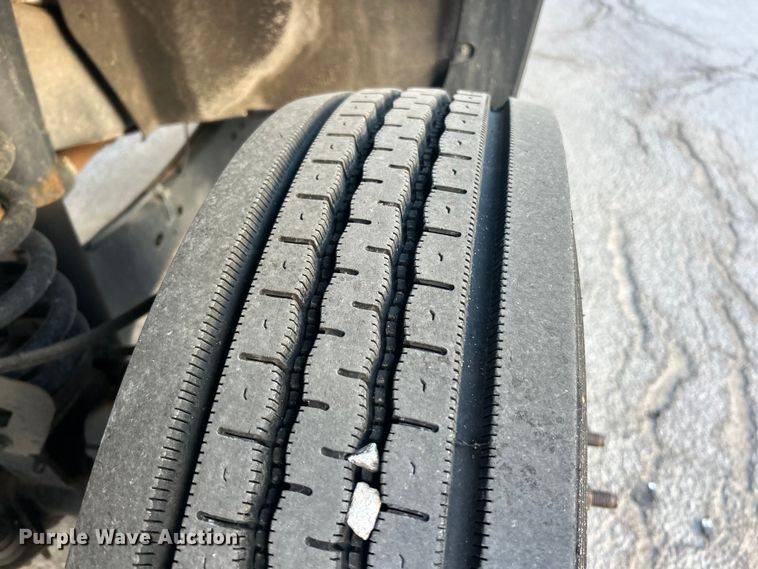 image for item FC5222 2012 Ford F450 XL Super Duty dump truck