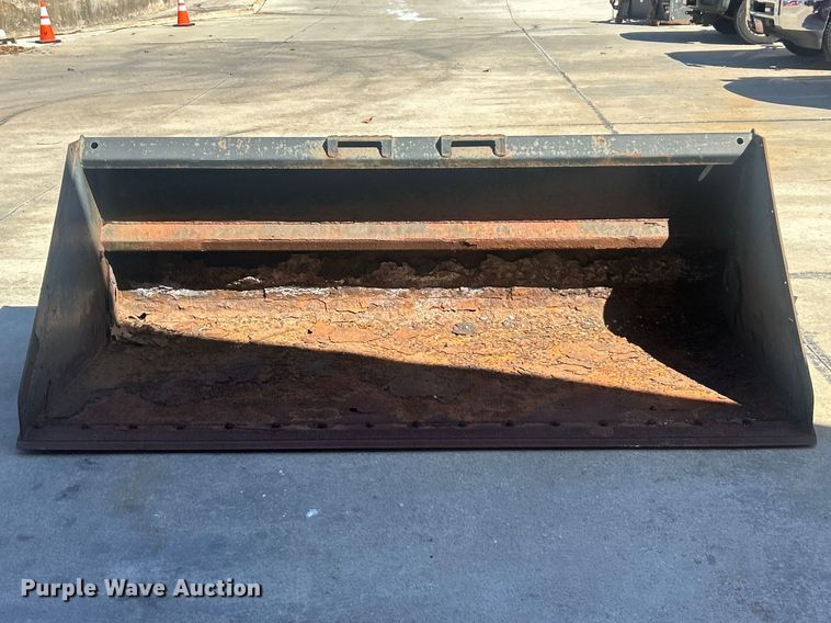 image for item FC5225 Bobcat 100