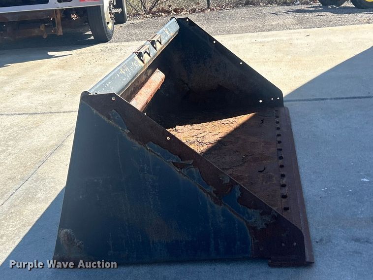 image for item FC5225 Bobcat 100