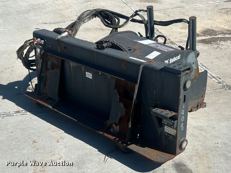 image for item FC5226 Bobcat 24 HYD PLANER skid steer cold planer