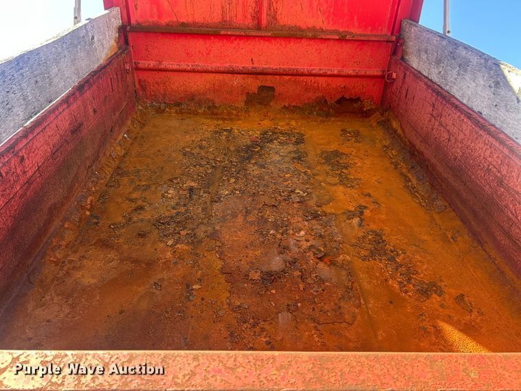 image for item FC5228 2010 International WorkStar 7400 dump truck