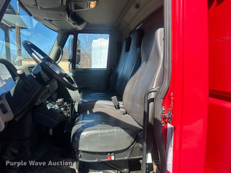 image for item FC5228 2010 International WorkStar 7400 dump truck