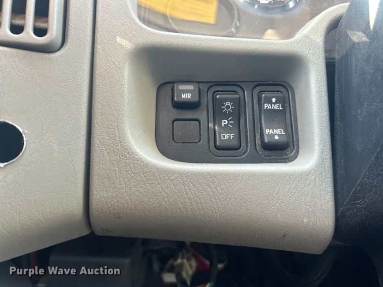 image for item FC5228 2010 International WorkStar 7400 dump truck