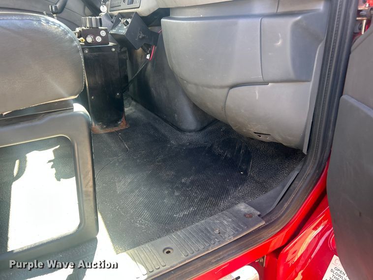 image for item FC5228 2010 International WorkStar 7400 dump truck