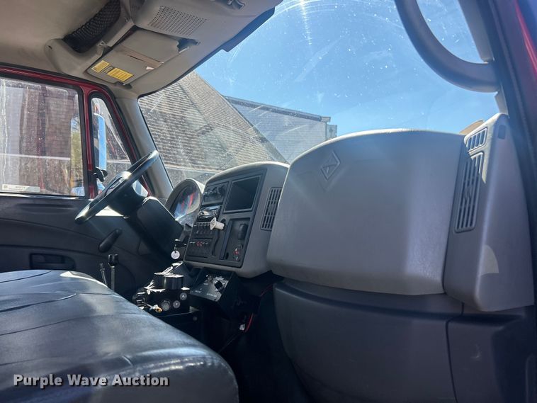 image for item FC5228 2010 International WorkStar 7400 dump truck