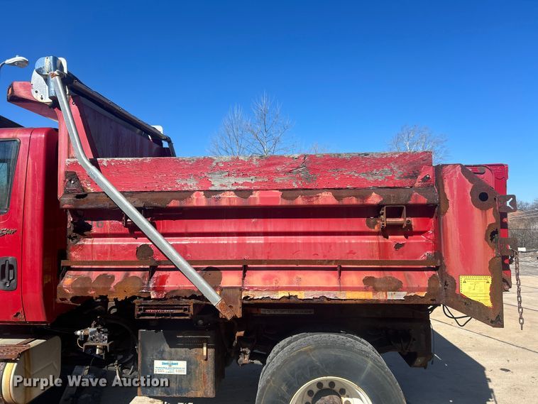 image for item FC5229 2011 International WorkStar 7300 dump truck