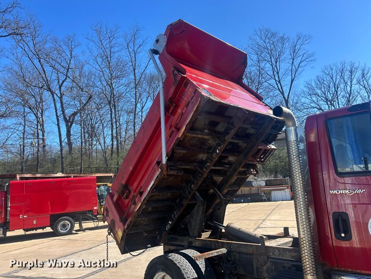 image for item FC5229 2011 International WorkStar 7300 dump truck