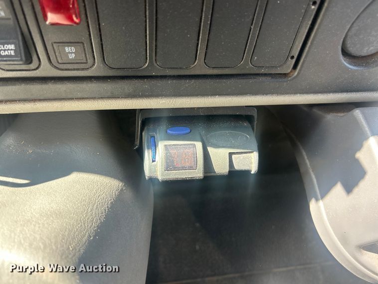 image for item FC5229 2011 International WorkStar 7300 dump truck