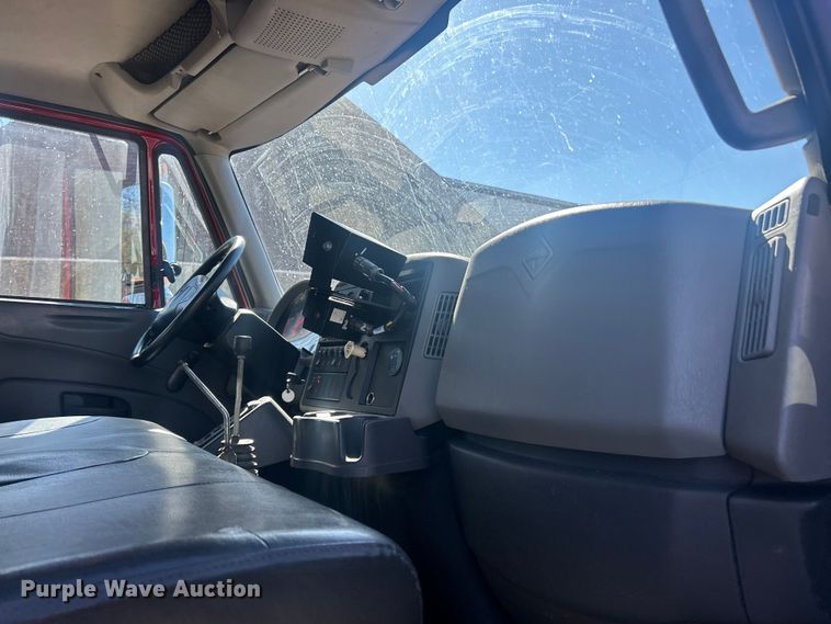 image for item FC5229 2011 International WorkStar 7300 dump truck