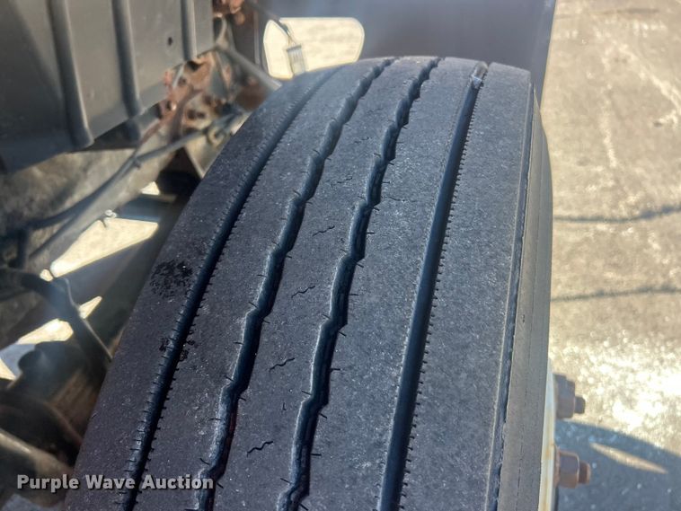 image for item FC5229 2011 International WorkStar 7300 dump truck