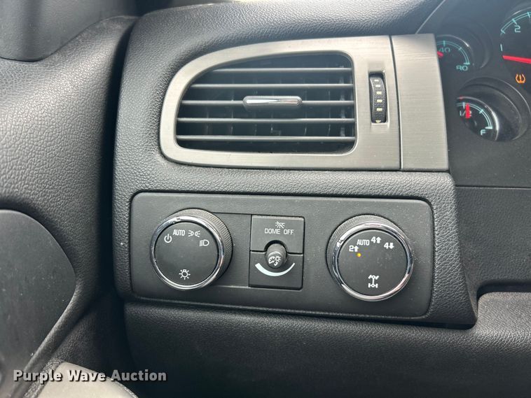 image for item FC5233 2014 Chevrolet Tahoe Police SUV