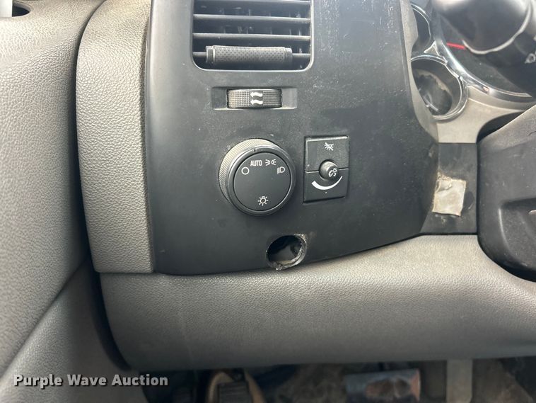 image for item FC5234 2007 Chevrolet Silverado 2500HD pickup truck