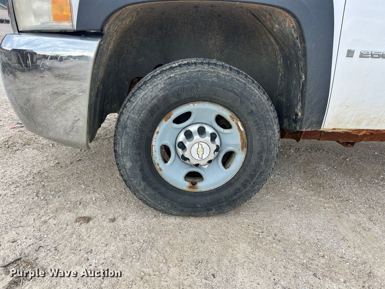 image for item FC5234 2007 Chevrolet Silverado 2500HD pickup truck