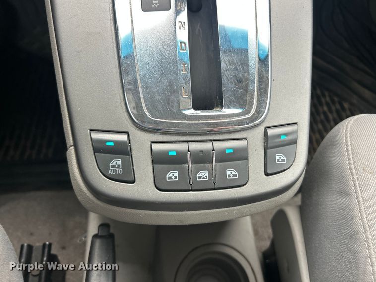 image for item FC5235 2008 Chevrolet Equinox SUV