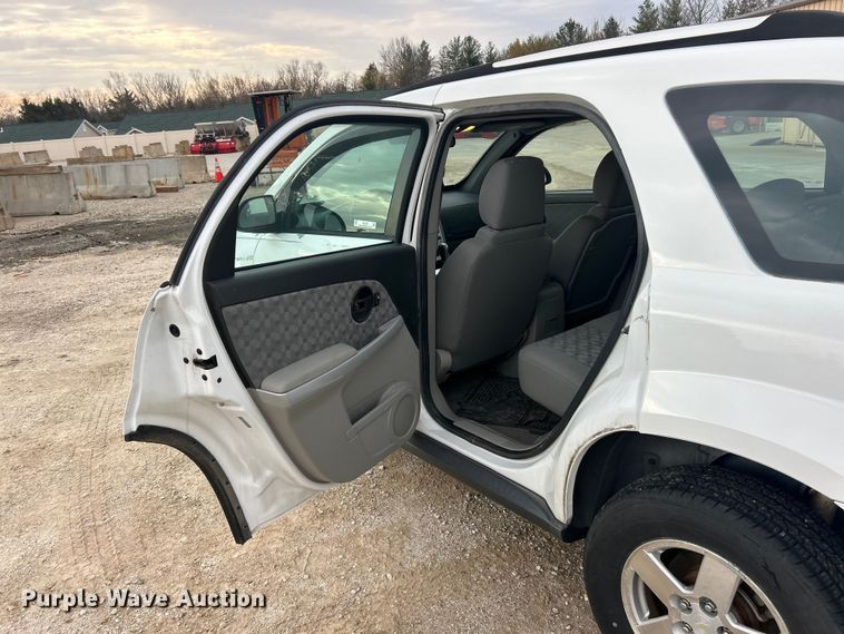 image for item FC5235 2008 Chevrolet Equinox SUV