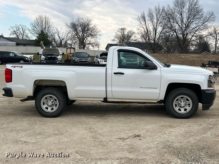 image for item FC5238 2016 Chevrolet Silverado 1500 pickup truck