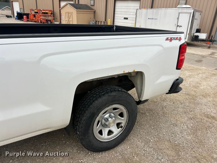 image for item FC5238 2016 Chevrolet Silverado 1500 pickup truck