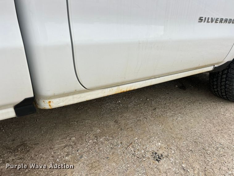 image for item FC5238 2016 Chevrolet Silverado 1500 pickup truck