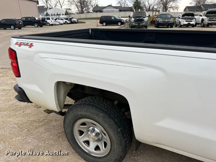 image for item FC5238 2016 Chevrolet Silverado 1500 pickup truck