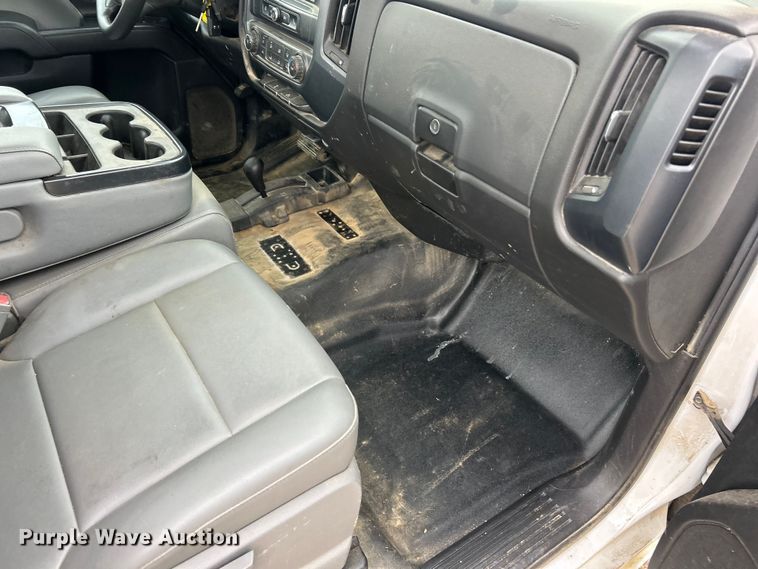 image for item FC5238 2016 Chevrolet Silverado 1500 pickup truck