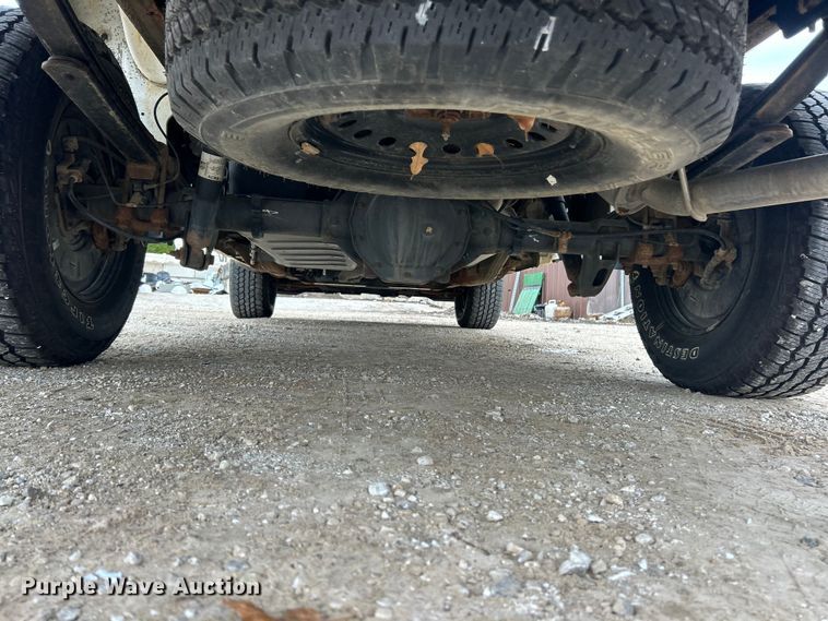 image for item FC5238 2016 Chevrolet Silverado 1500 pickup truck