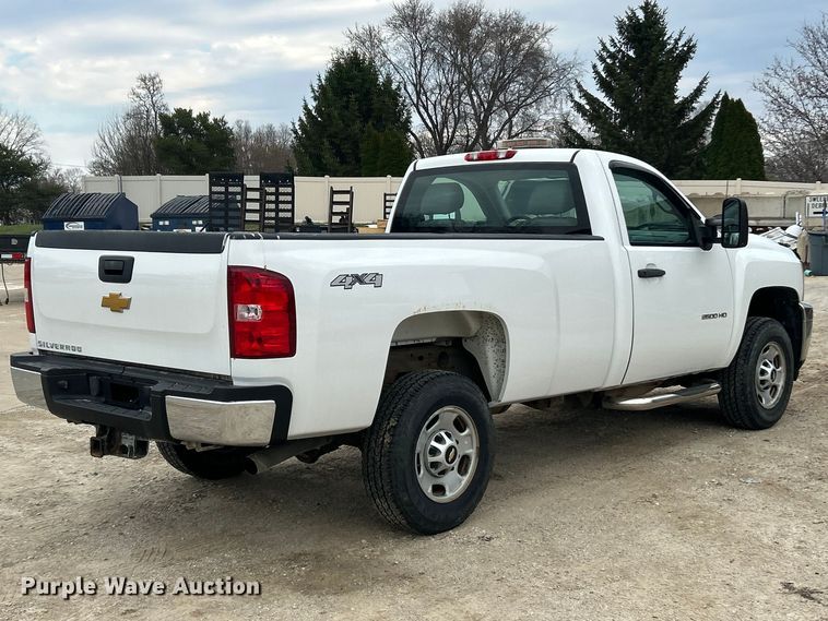 image for item FC5240 2014 Chevrolet Silverado 2500HD pickup truck