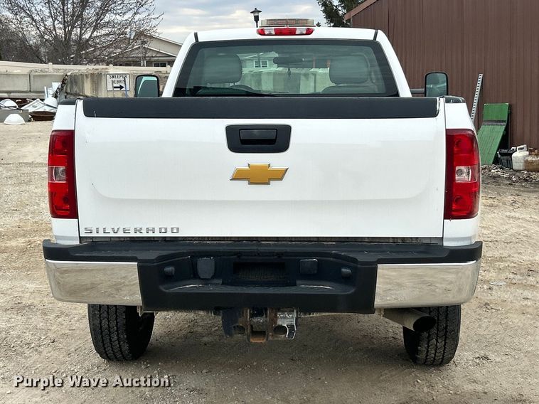 image for item FC5240 2014 Chevrolet Silverado 2500HD pickup truck