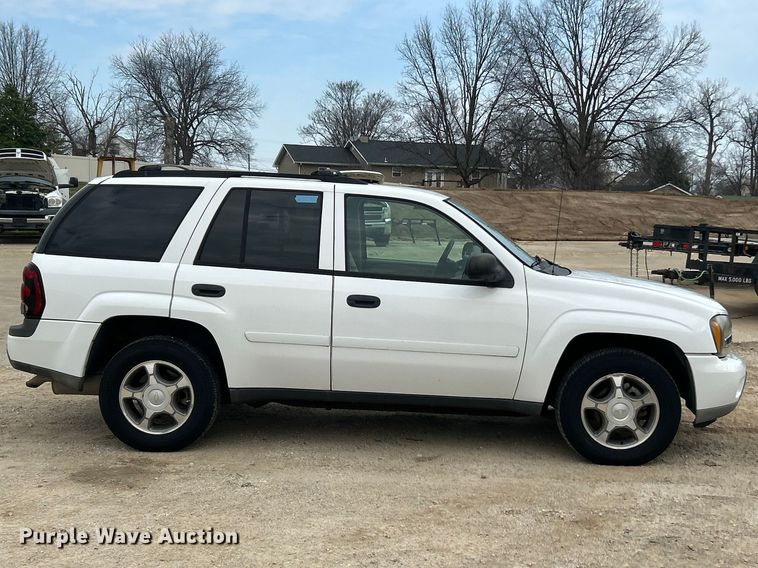 image for item FC5243 2008 Chevrolet Trailblazer  SUV