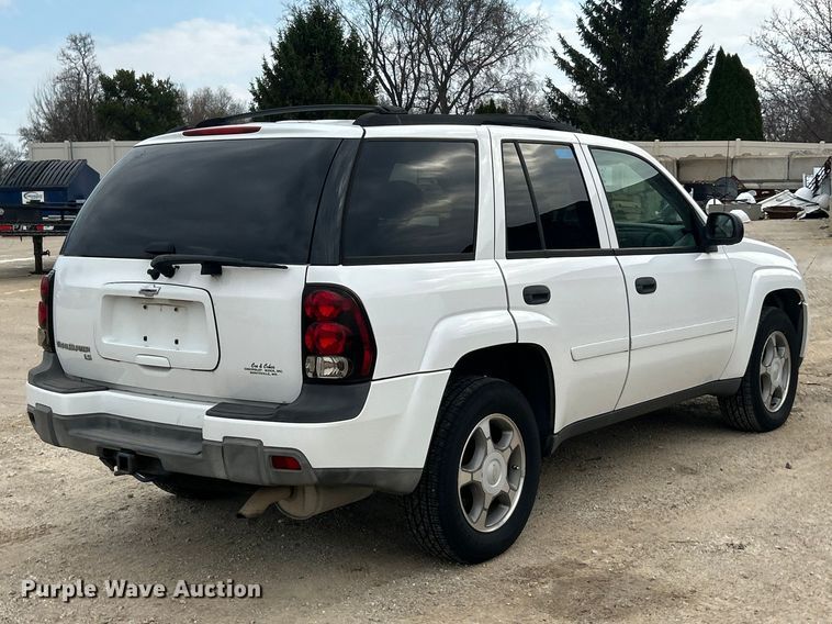 image for item FC5243 2008 Chevrolet Trailblazer  SUV