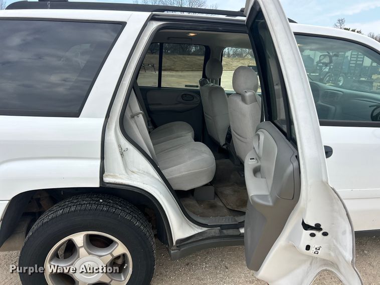 image for item FC5243 2008 Chevrolet Trailblazer  SUV