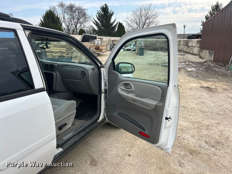 image for item FC5243 2008 Chevrolet Trailblazer  SUV