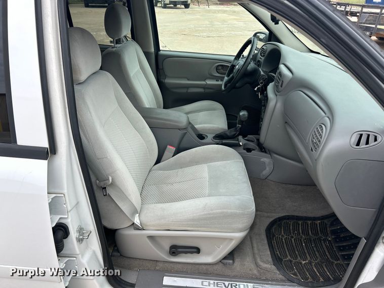 image for item FC5243 2008 Chevrolet Trailblazer  SUV