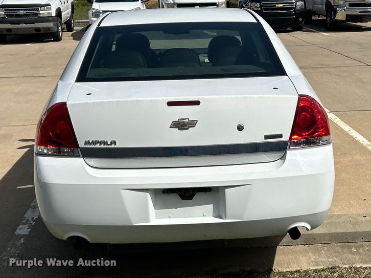 image for item FC5245 2011 Chevrolet Impala Police Cruiser 