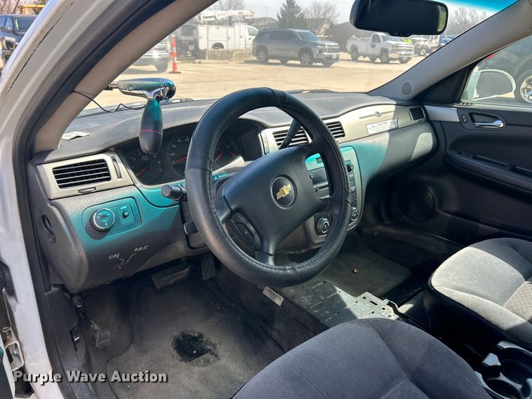 image for item FC5245 2011 Chevrolet Impala Police Cruiser 