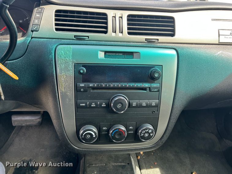 image for item FC5245 2011 Chevrolet Impala Police Cruiser 