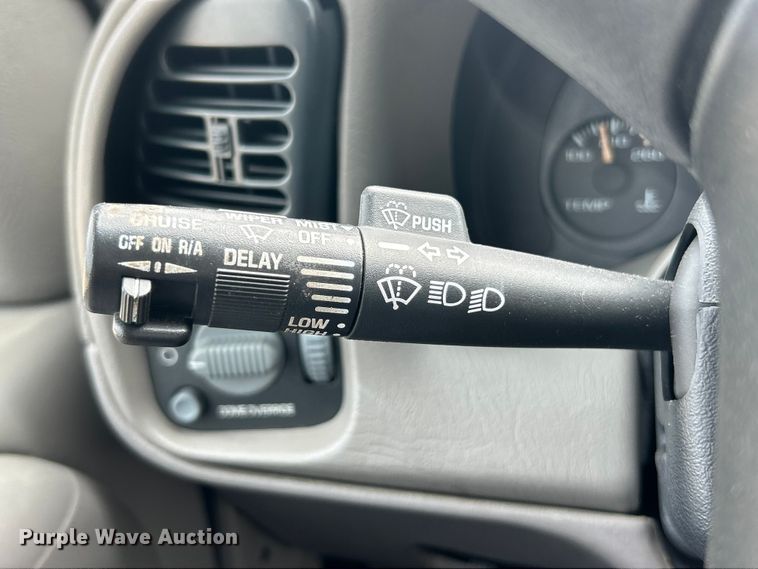 image for item FC5246 2003 Chevrolet Astro  van