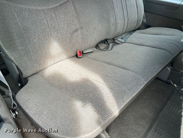 image for item FC5246 2003 Chevrolet Astro  van