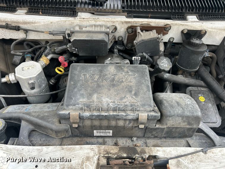 image for item FC5246 2003 Chevrolet Astro  van