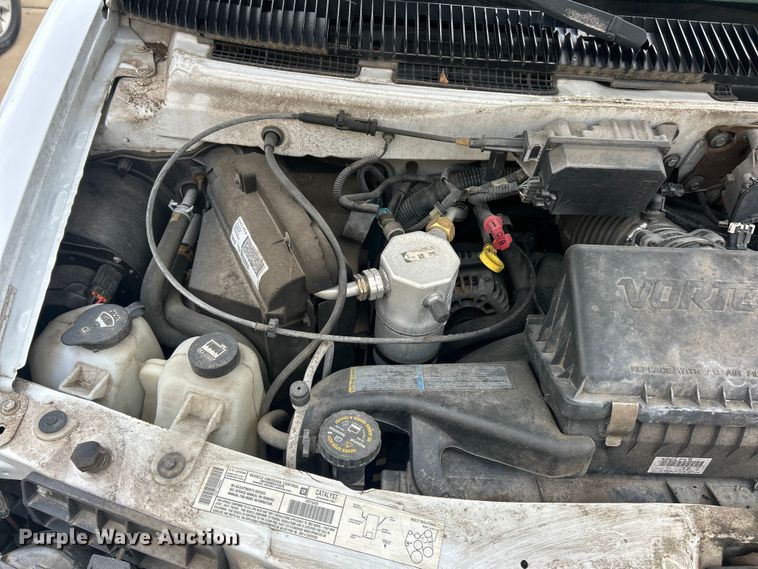 image for item FC5246 2003 Chevrolet Astro  van