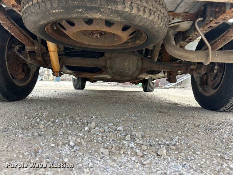 image for item FC5246 2003 Chevrolet Astro  van