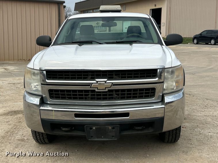 image for item FC5247 2007 Chevrolet Silverado 2500HD pickup truck