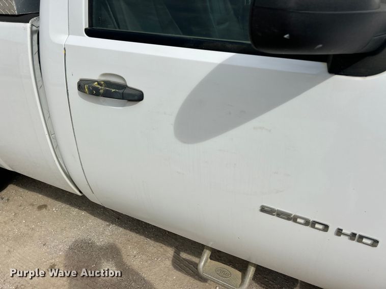 image for item FC5247 2007 Chevrolet Silverado 2500HD pickup truck