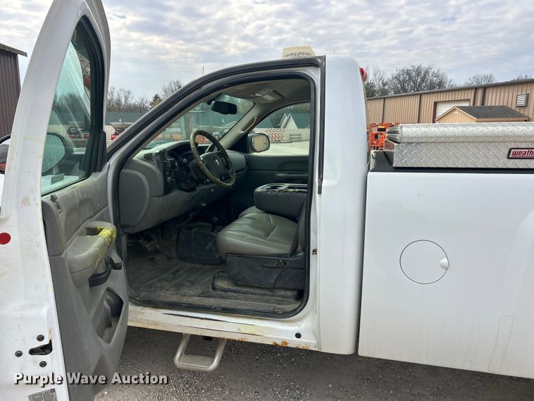 image for item FC5247 2007 Chevrolet Silverado 2500HD pickup truck