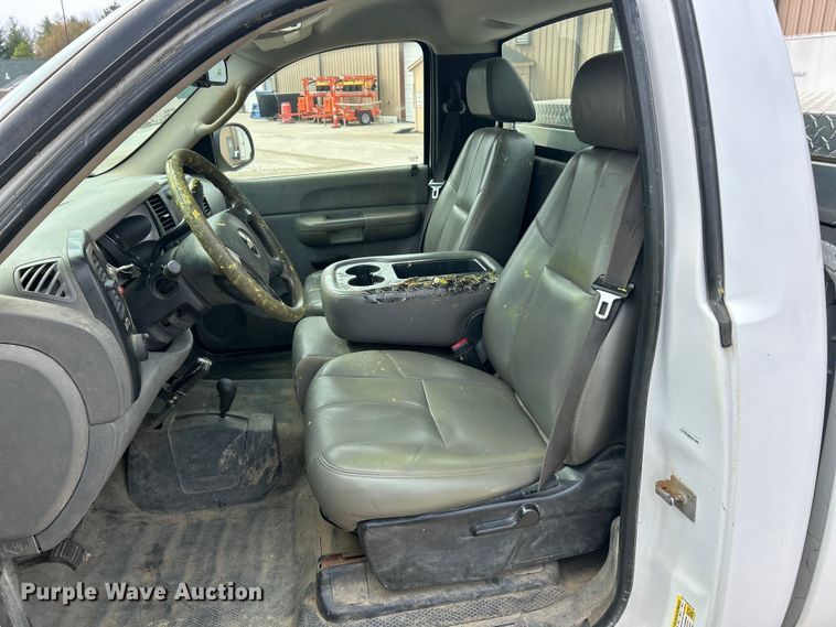 image for item FC5247 2007 Chevrolet Silverado 2500HD pickup truck