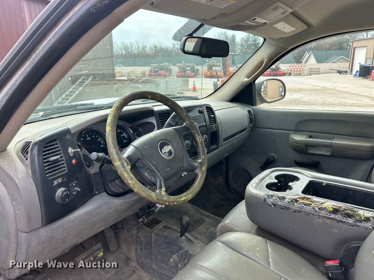 image for item FC5247 2007 Chevrolet Silverado 2500HD pickup truck