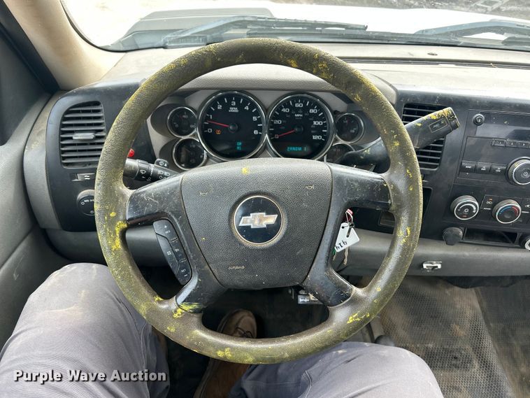 image for item FC5247 2007 Chevrolet Silverado 2500HD pickup truck